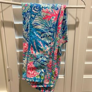 Size small Lilly Pulitzer luxletic leggings
